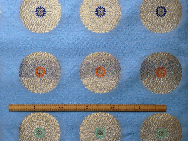 金襴　きんらん　織物　神楽　衣装　紗　絽