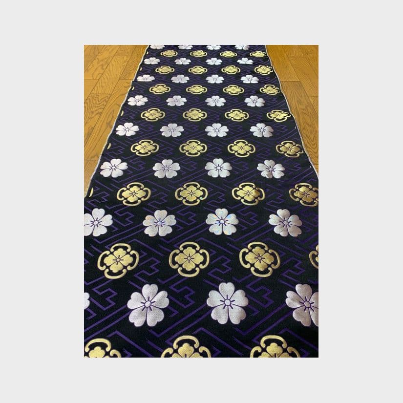 金襴　きんらん　織物　神楽　衣装　