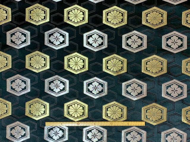 金襴　きんらん　織物　神楽　衣装　