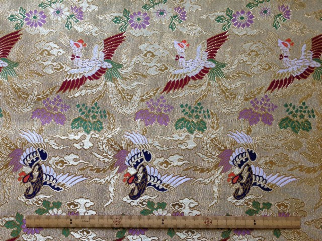 金襴　きんらん　織物　神楽　衣装　綴　鳳凰