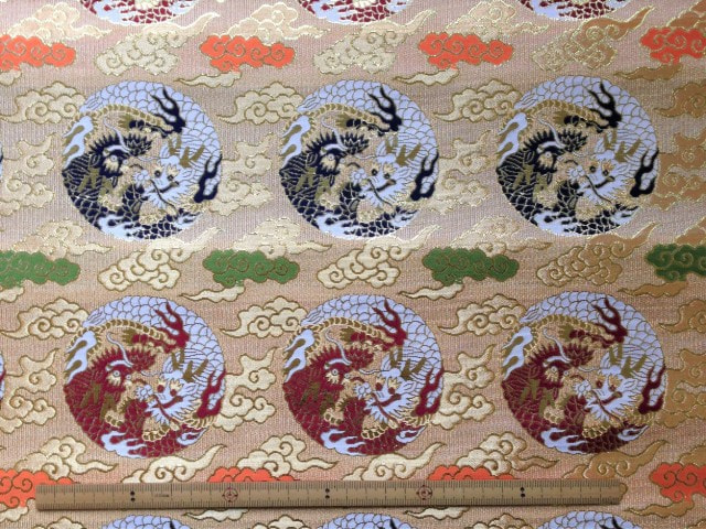 金襴　きんらん　織物　神楽　衣装　