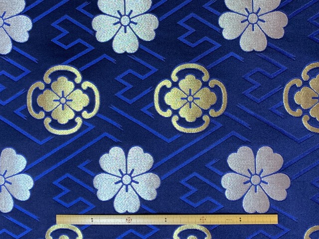 金襴　きんらん　織物　神楽衣装　紺